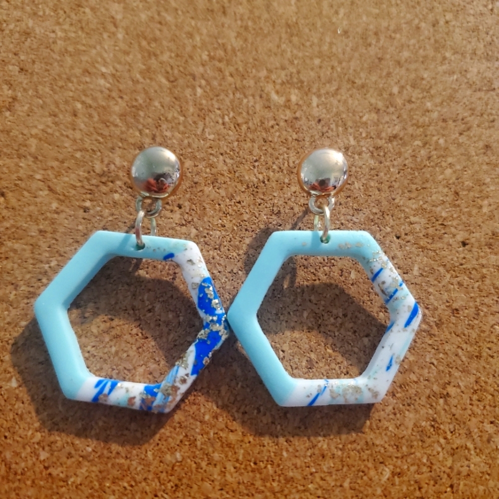 Handmade octagon blue and gold earinings